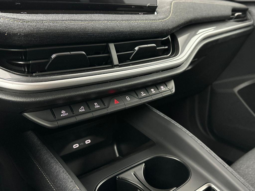 Skoda Elroq business edition tour elektromotor 150 kw / 204 pk