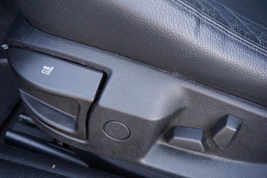 BMW 5 Serie touring 520i high executive automaat - climate / navi / cruise 