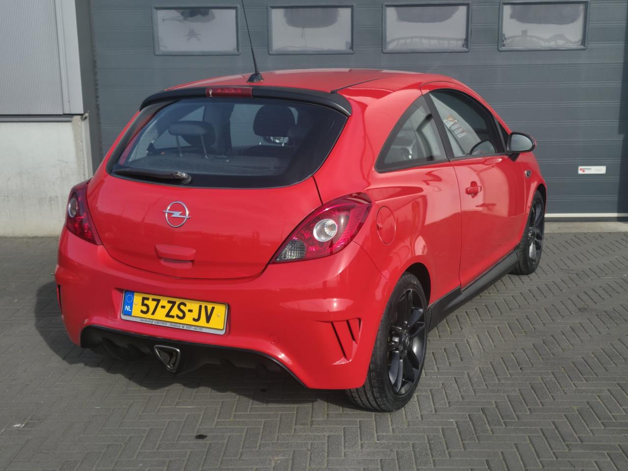 TE KOOP OPEL CORSA 1.4 16V ENJOY ZUINIGHEIDSLABEL B