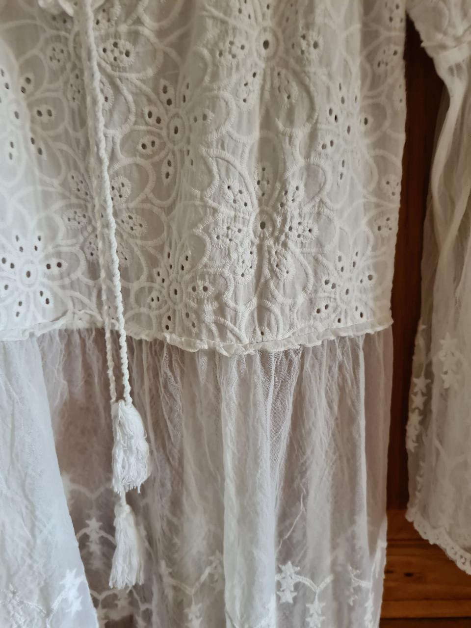 Nieuwe witte blouse / tuniek broderie met mesh stof Mt L