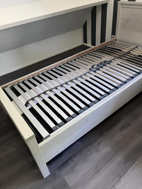 Tienerbed met lattenbodem