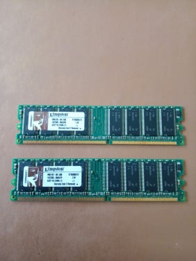 Ram bankjes: Retro 2 x 512 MB - DDR1/PC-3200U voor desktop.