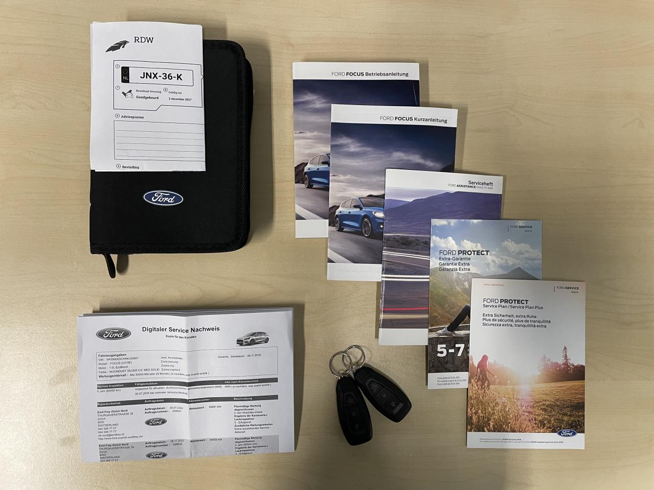 FORD FOCUS 1.0 ECOBOOST ST LINE