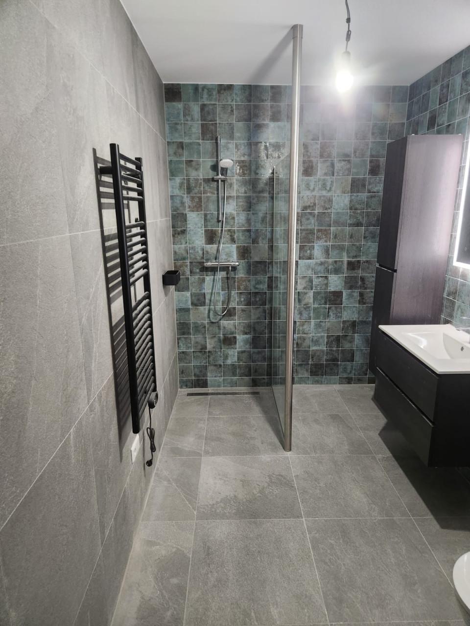 Tegelzetter nodig? Bel/app: 06 21937244 of Mail: jvbtegelzetter@gmail.com