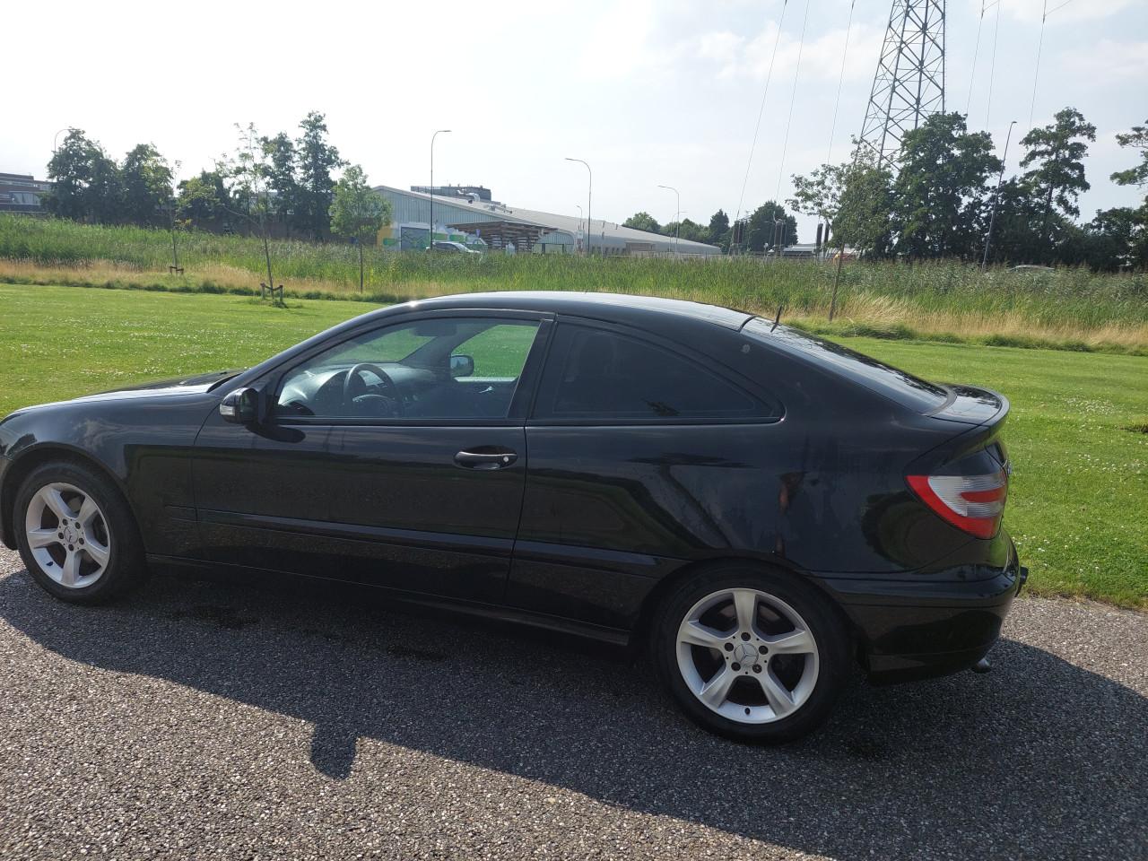 Te koop mooie Mercedes c200 sport coupe diesel