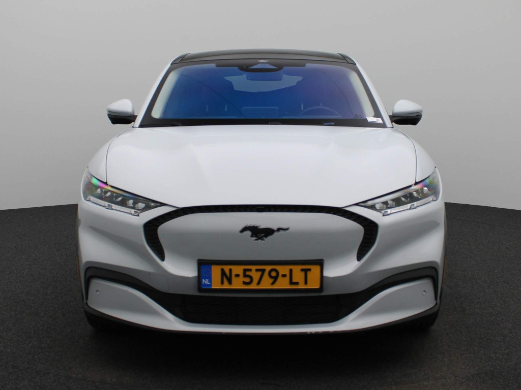 Ford Mustang Mach-e extended rwd 98 kwh | automaat | navigatie | 360 camera