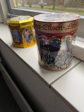 2 originele Duitse Lebkuchen blikken