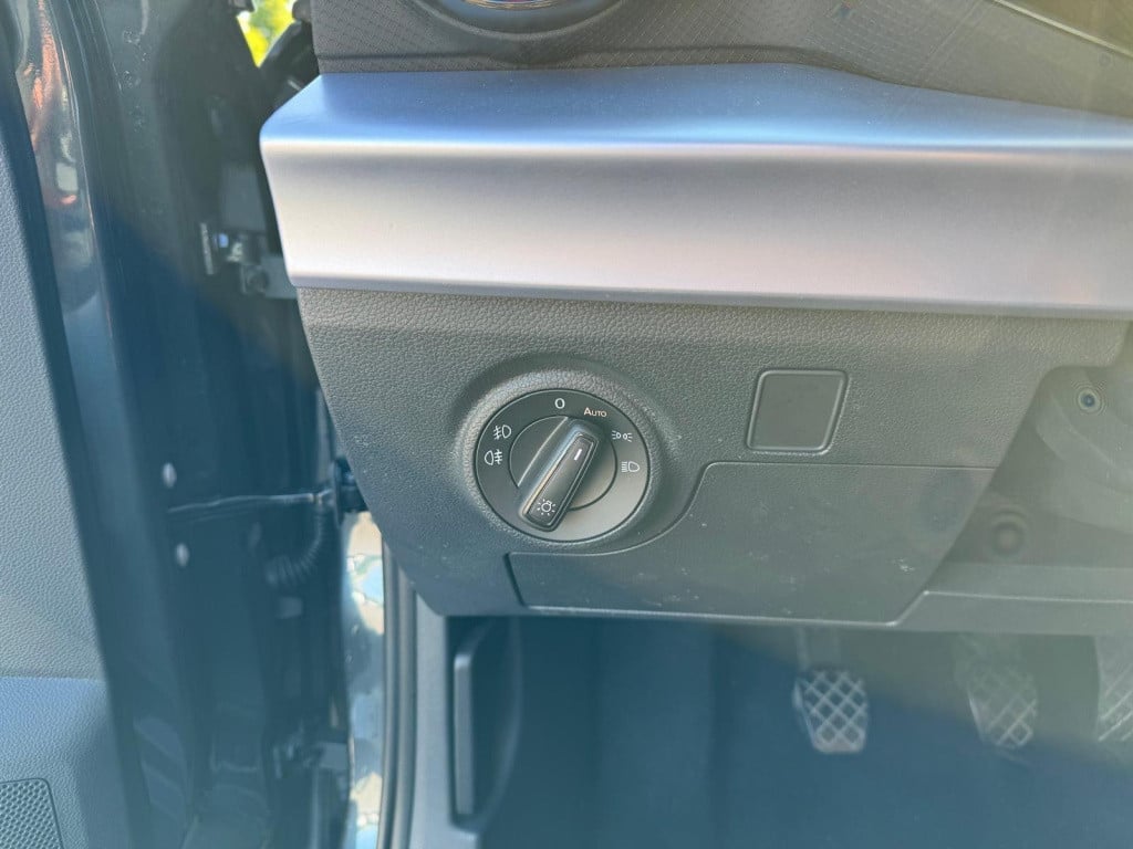 Seat Arona 1.0 tsi fr style business connect