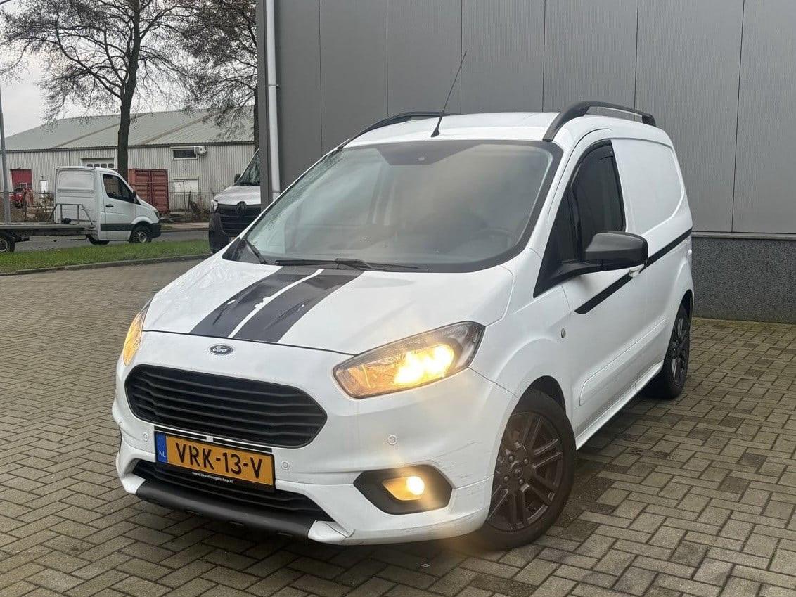 Ford Transit Courier 1.5 TDCI Limited Duratorq S&S BWJR 2021 VOL JAAR APK