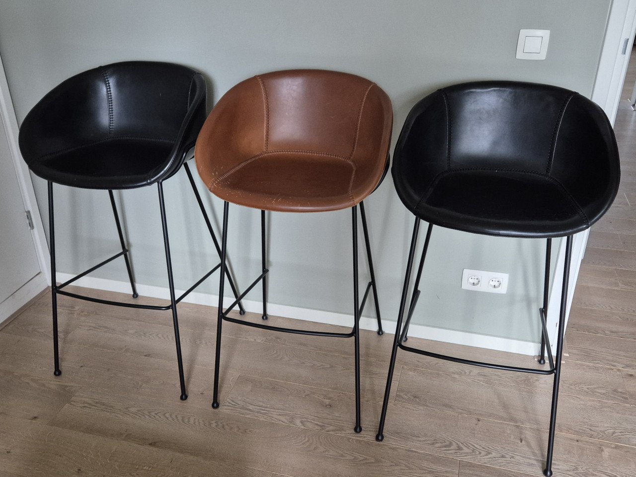 3 barkrukken
