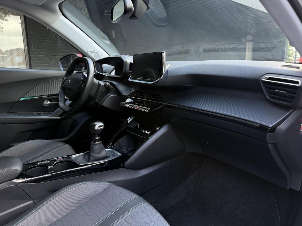 Peugeot 2008 1.2 puretech allure