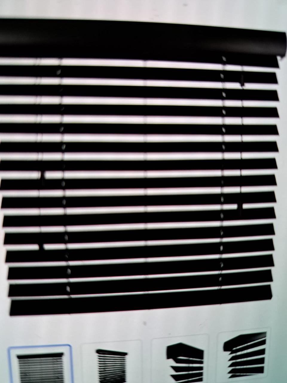 Nieuwe jaloezie te koop