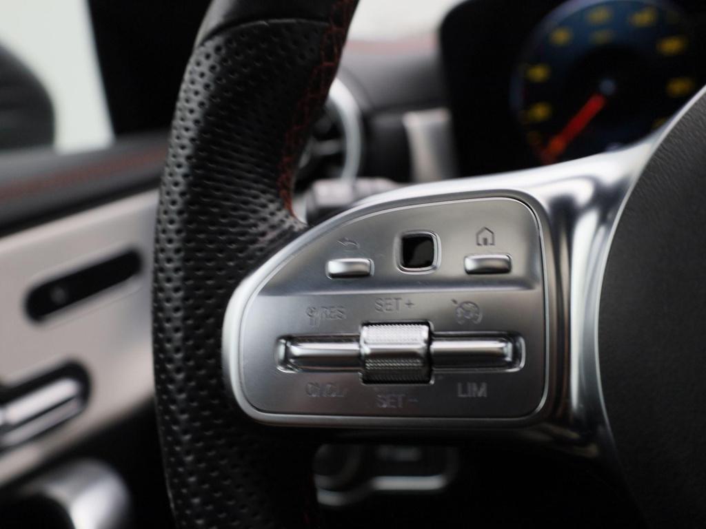 Mercedes-Benz Cla shooting brake 250 e amg line | automaat | stoel verwarmi