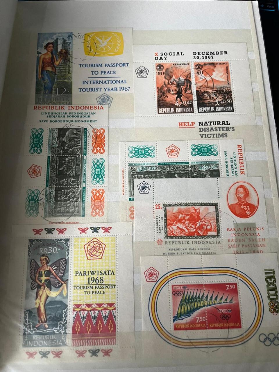 Kleine collectie blokken Indonesië gestempeld