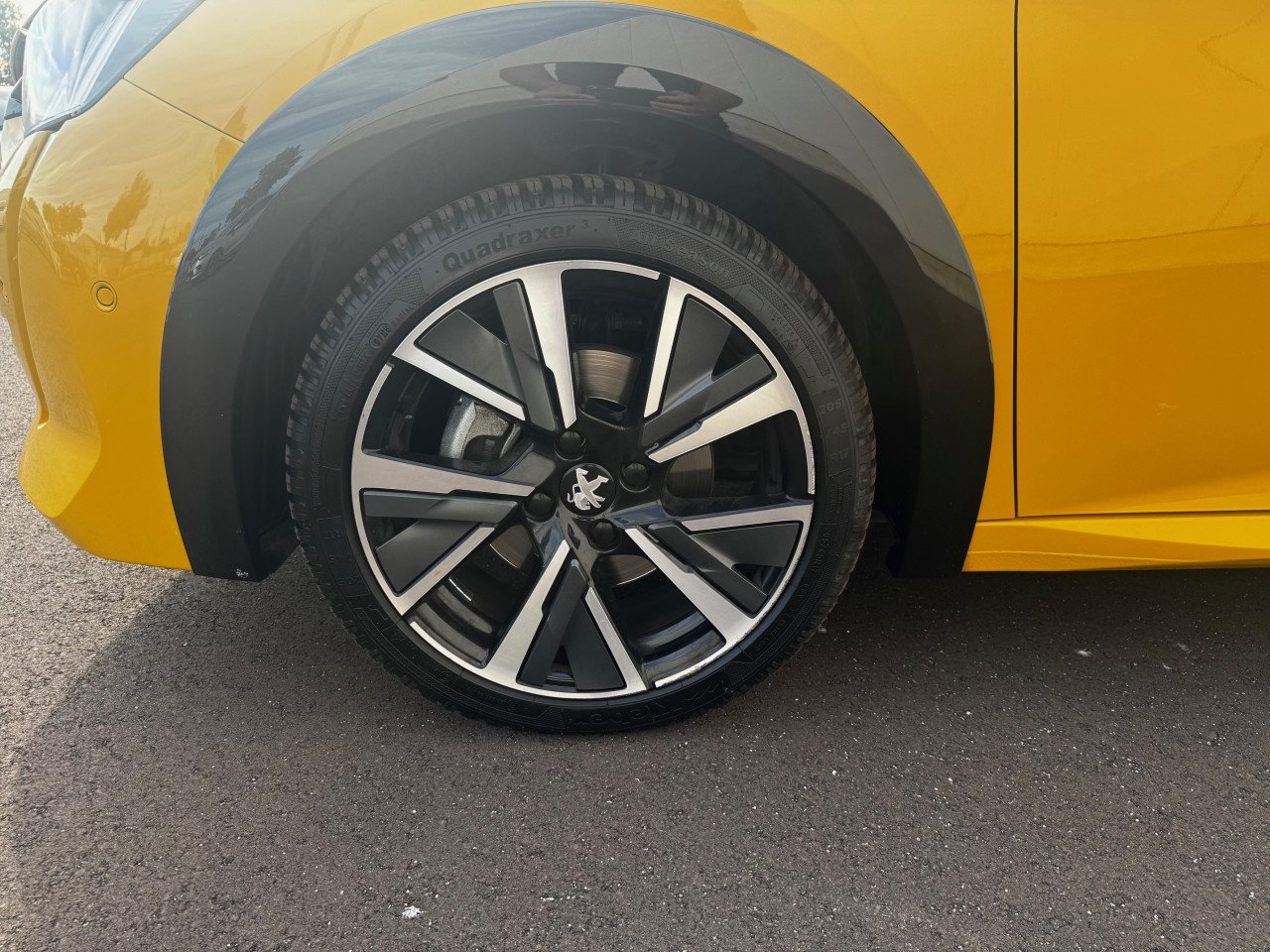 Peugeot 208 1.2 PureTech GT Aut. rijklaar incl garantie