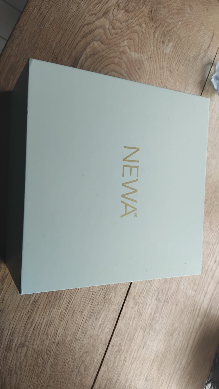 NEWA gezichtsmassage apparaat