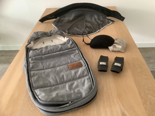 Accessoires v. Joolz Kinderwagen, Voetenzak, Zonnenkap, Regenhoes, Adapters