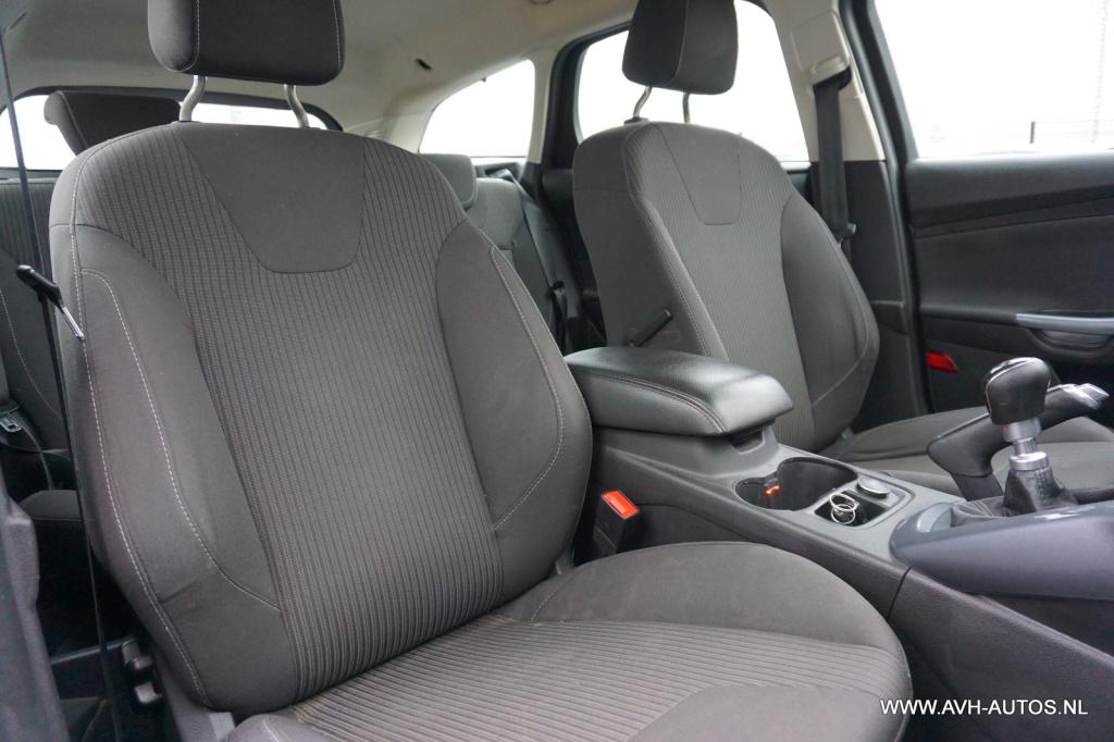 Ford Focus wagon 1.0 ecoboost edition plus