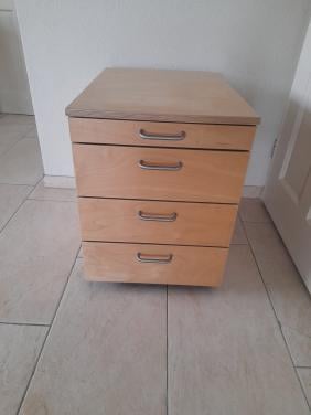 Ladenkast / ladenblok  voor onder bureau (in goede staat ) 60 x 44 x 59H