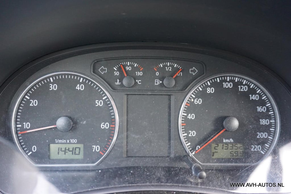 Volkswagen Polo 1.4-16v optive