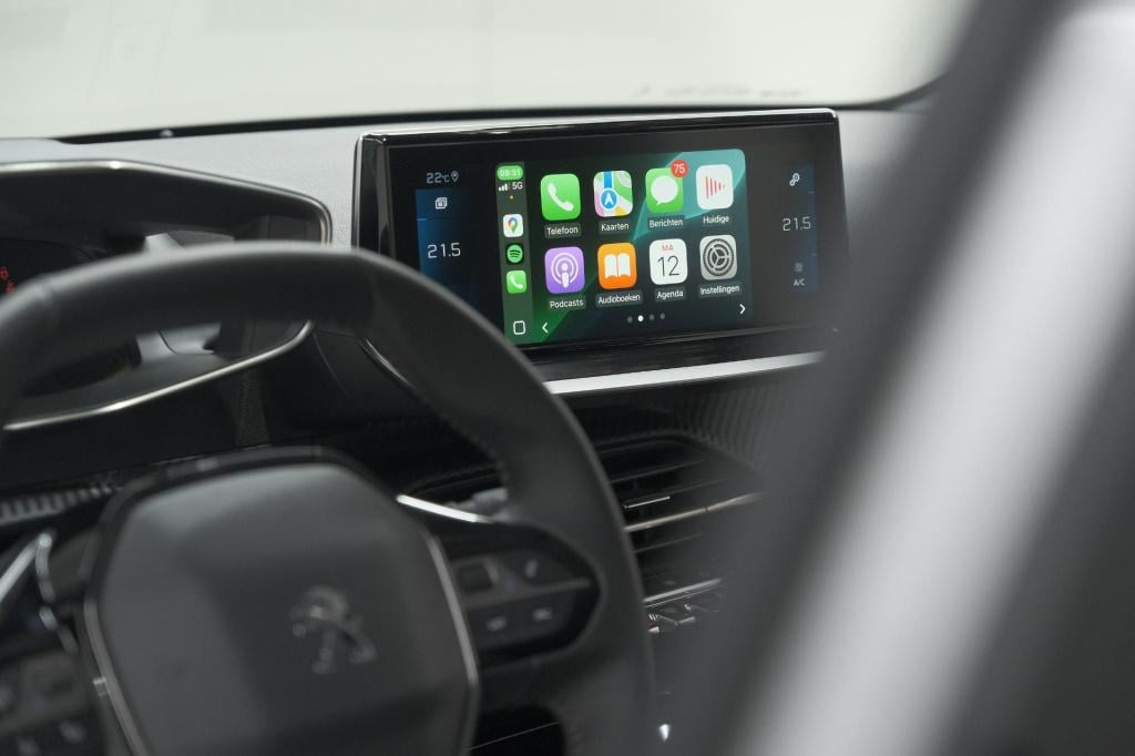 Peugeot 208 puretech 100 allure pack | camera | apple carplay | parkeersens