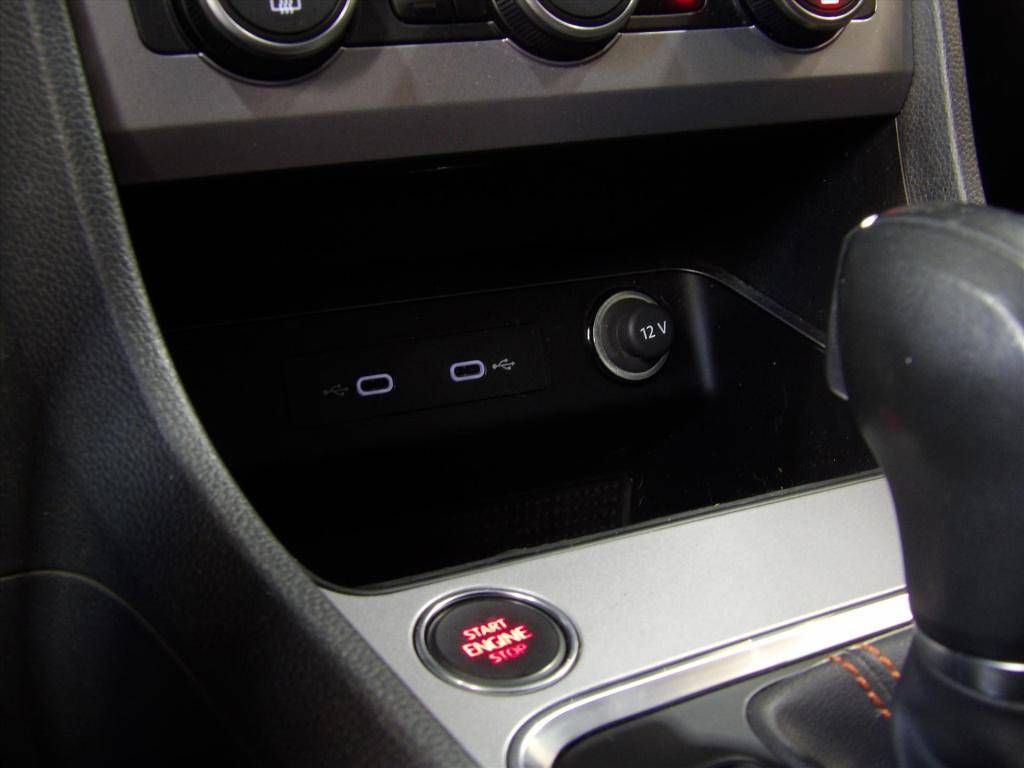 Seat Ateca 1.5 ecotsi 150pk dsg-7 fr business intense