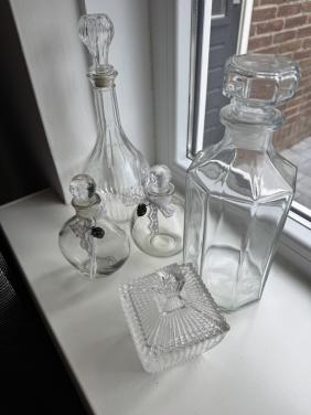 Glazen potjes en vaasjes deco