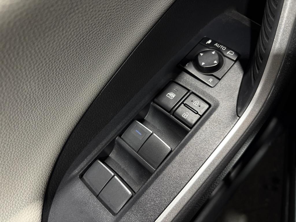 Toyota Rav4 2.5 hybrid awd exec.