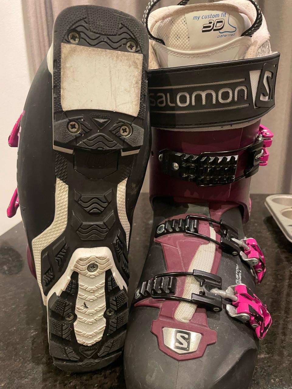Salomon dames skischoenen mt 27