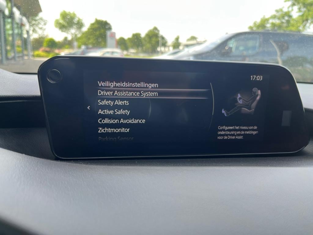 Mazda 3 2.0 e-skyactiv-x m hybrid 180 luxury|bose|aero pack|rijklaar