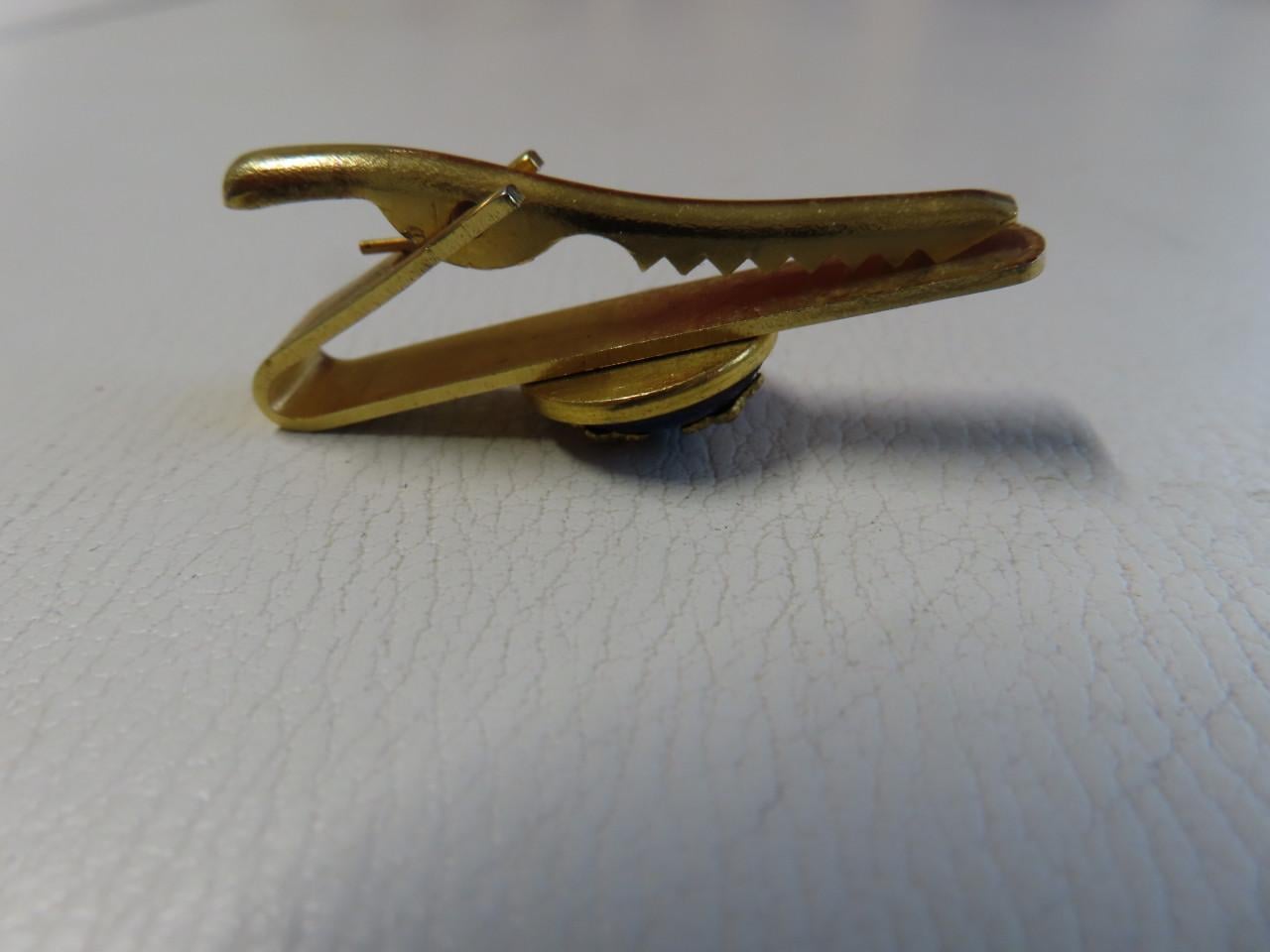 Dasspeld Met drie sterren Ø 1,5 cm. €.5,00