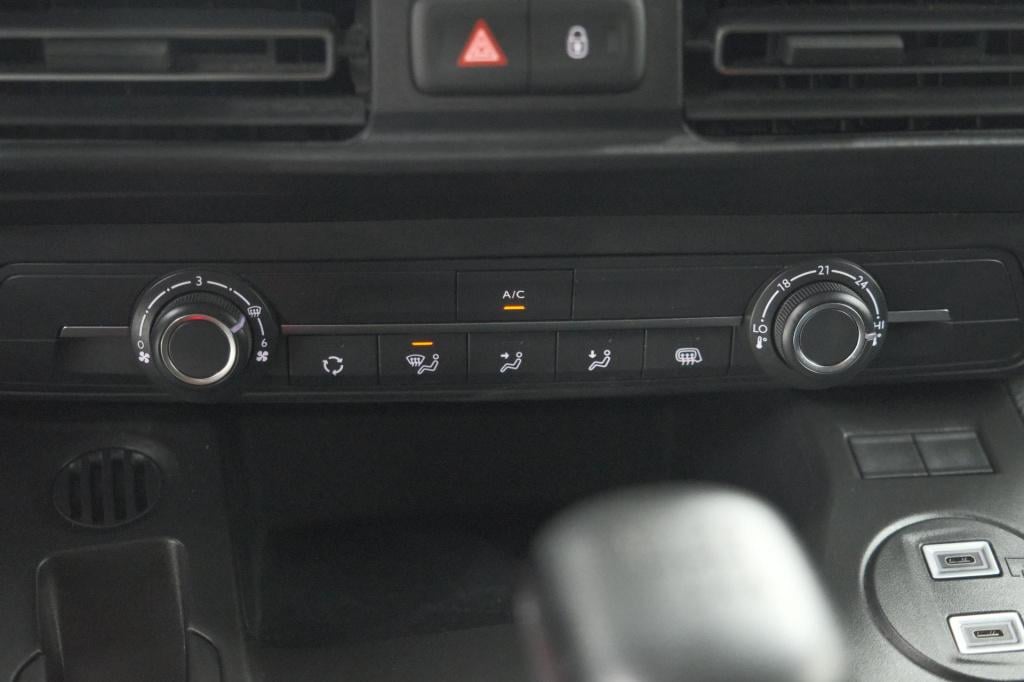 Peugeot Partner 1.5 bluehdi 100 s&s l1 | trekhaak | camera | dodehoekdetect