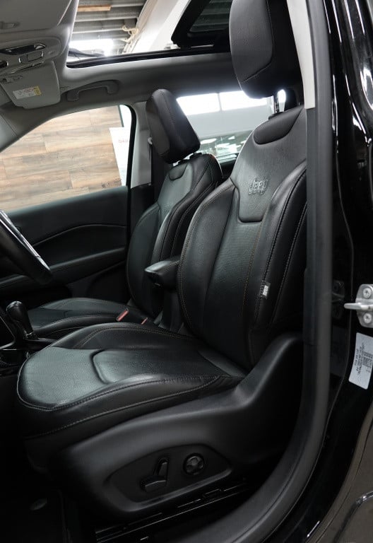 Jeep Compass 1.4 multi-air 4x4 | pano | acc | camera |