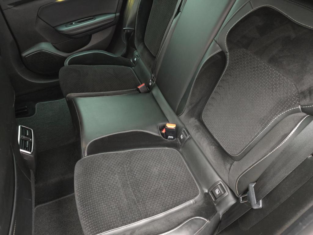 Renault Megane occasion 1.2 tce gt-line automaat | zwart | tweedehands rena