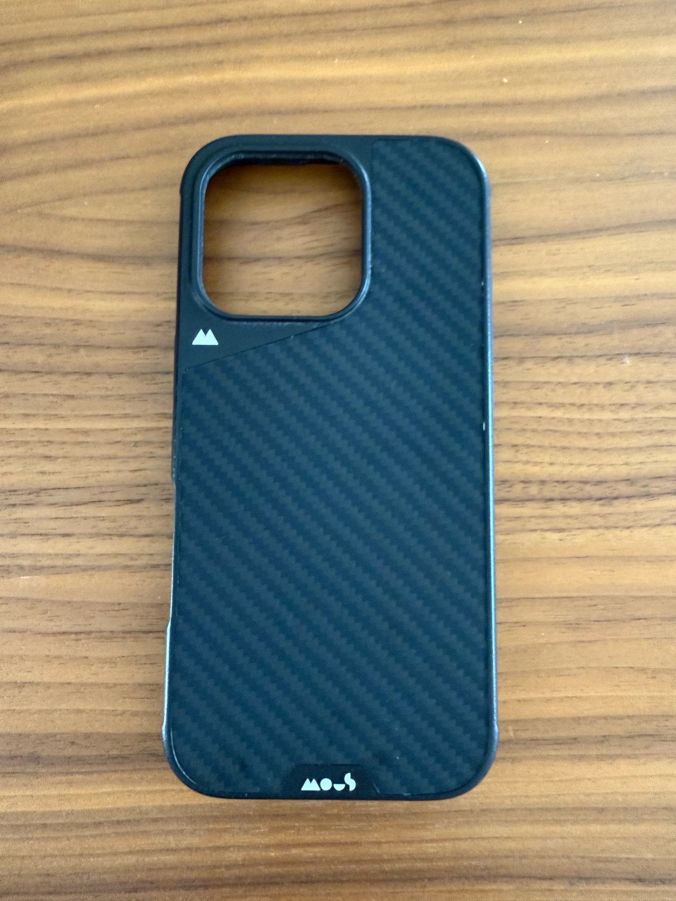 Mous iPhone 16 Pro Limitless 6.0 Aramid Fibre case