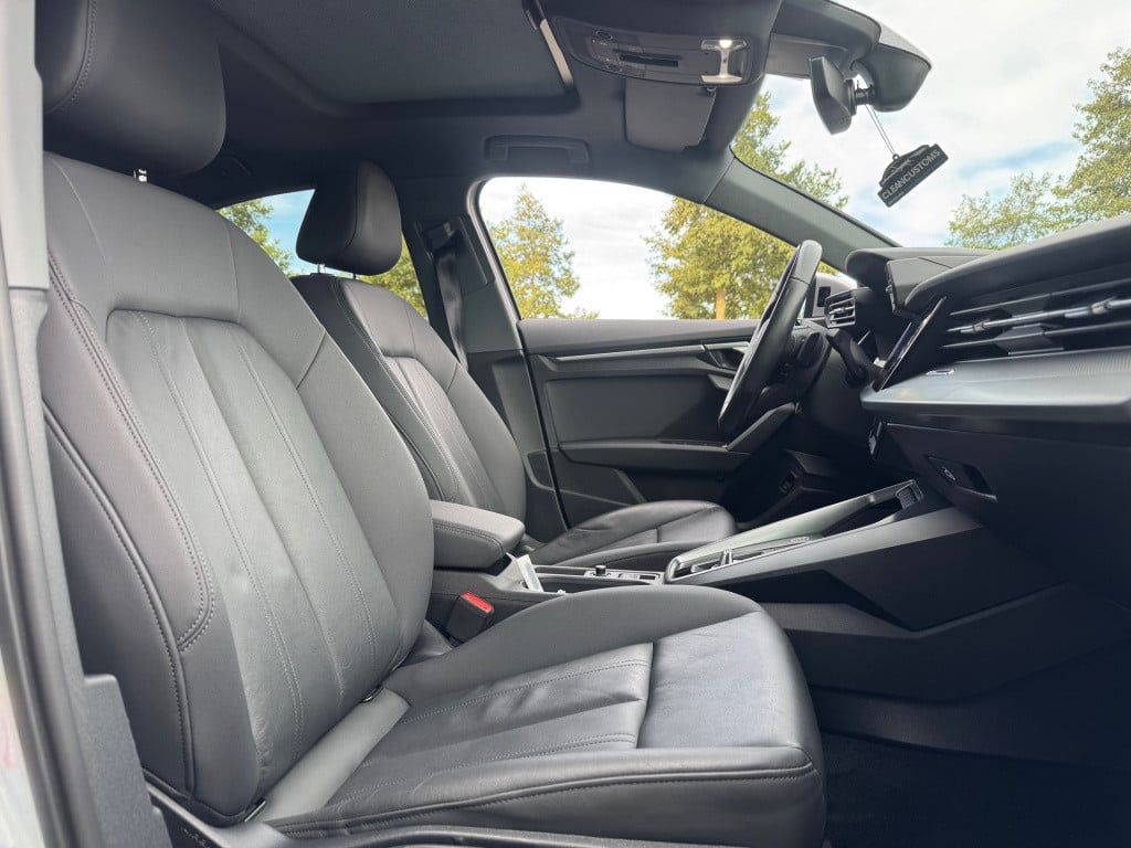 Audi A3 limousine 35 tfsi * matrix led * leer * panoramadak * trekhaak