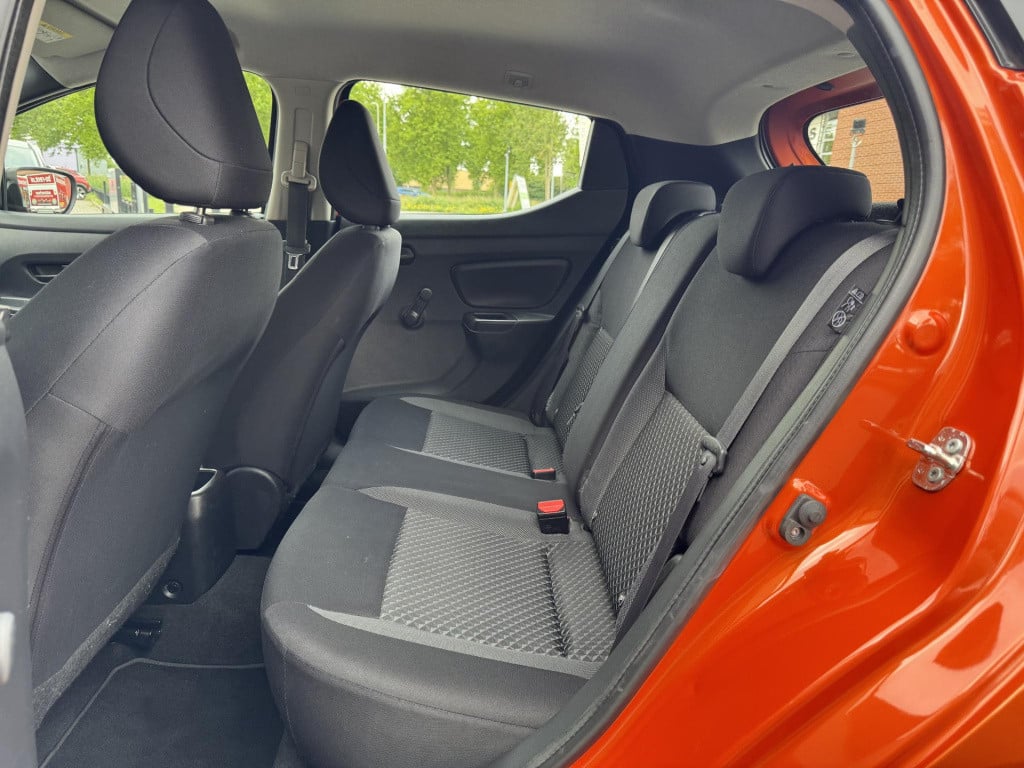 Nissan Micra 1.0l visia+ | airconditioning | 16'' velgen | park. sensor | b