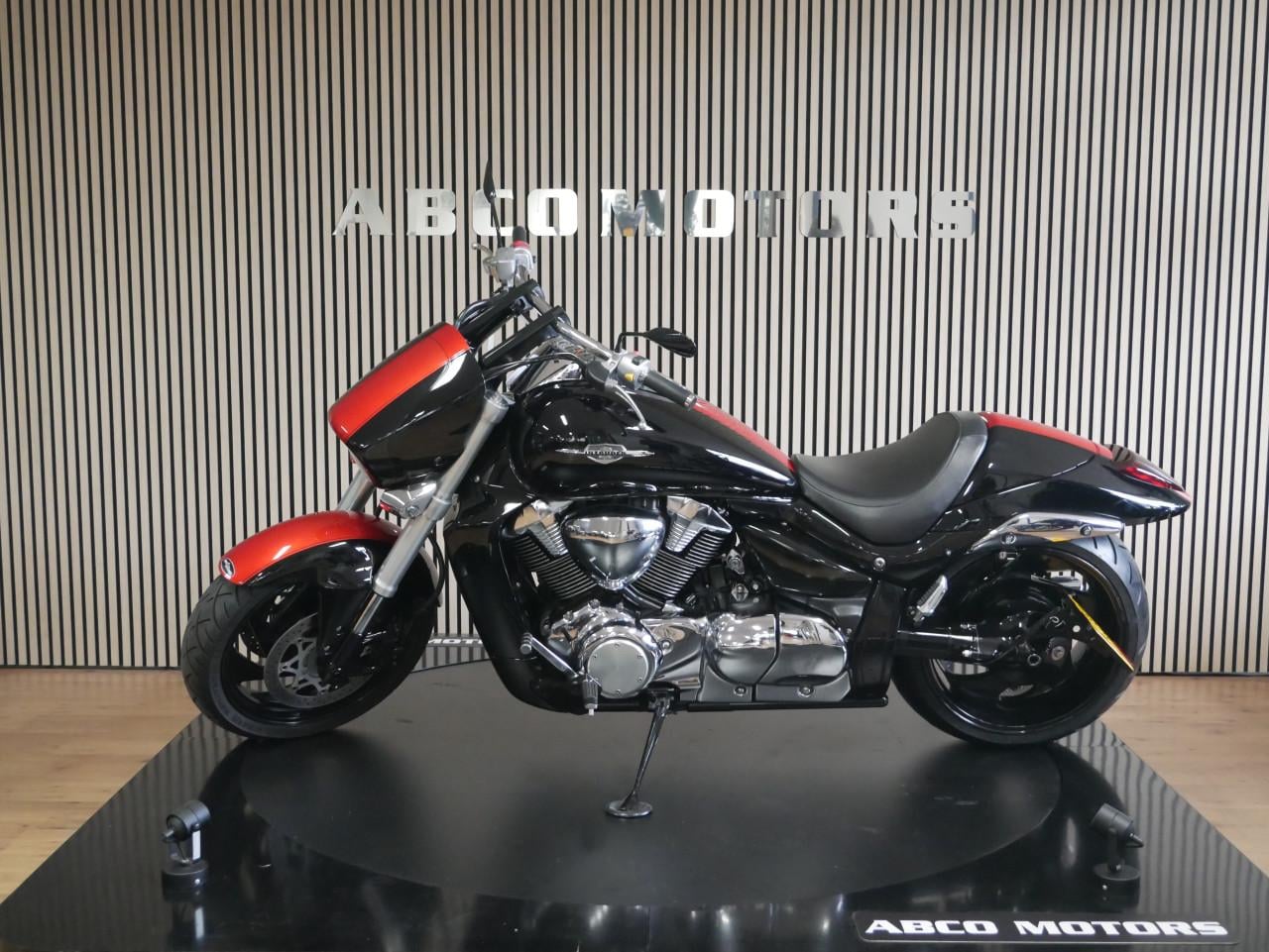 SUZUKI M 1800 R INTRUDER