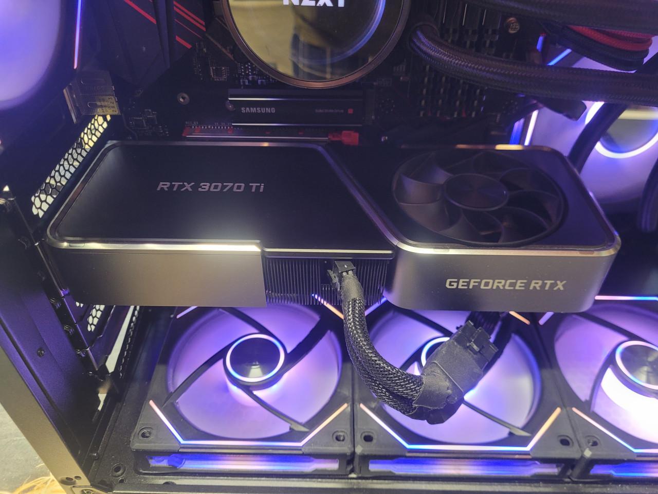 Gaming PC/i9-9900K/RTX 3070 Ti FE/32GB/1TB NVMe