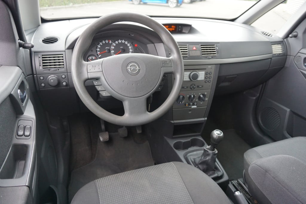 Opel Meriva 1.8-16v business airco / elektr. ramen / trekhaak / nap