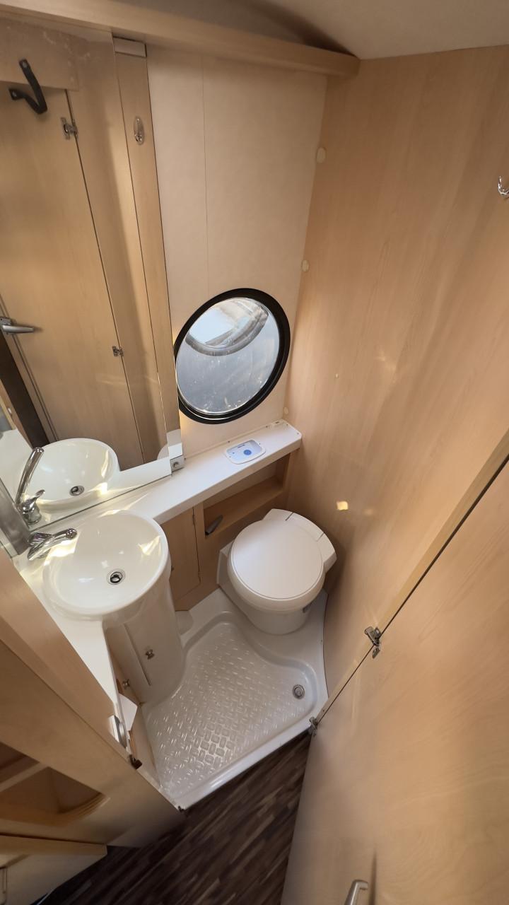 Super hippe caravan t@b 400 met mover. izgst. nu zomer prijs