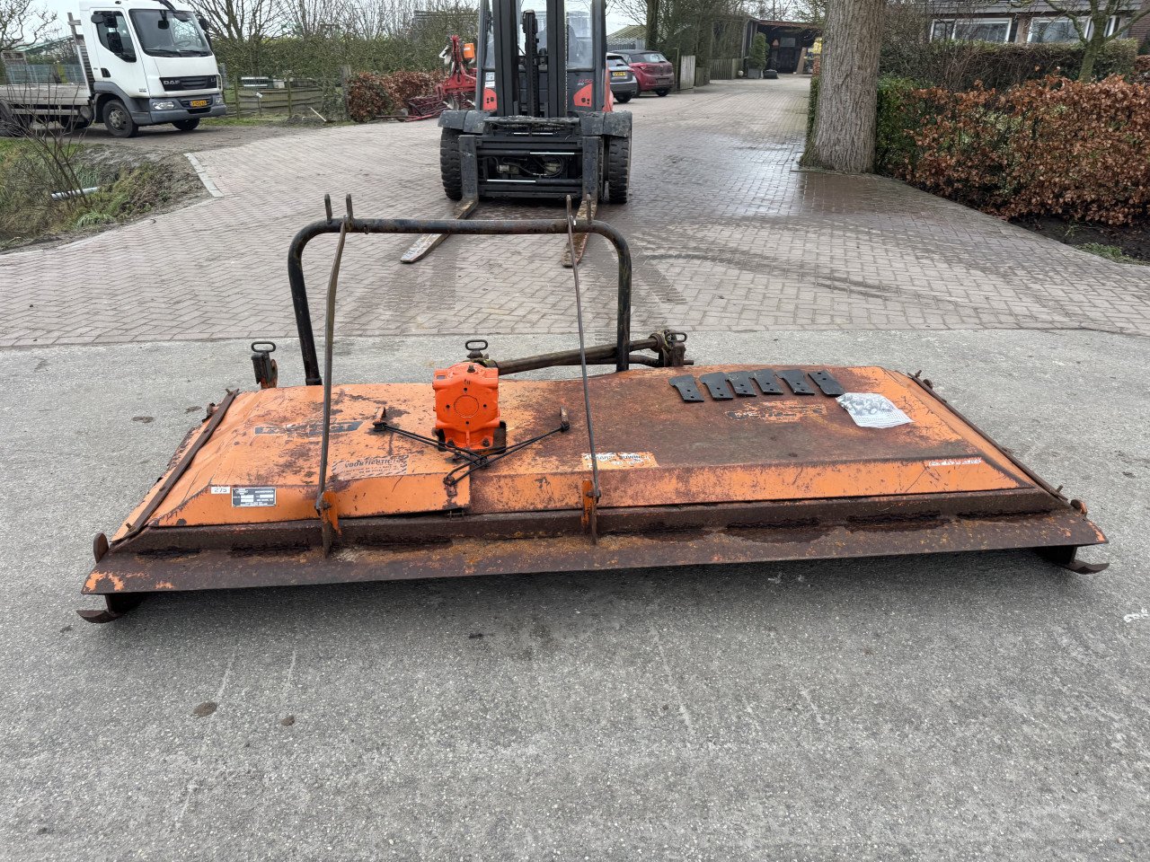 Perfect weidebloter TC 275