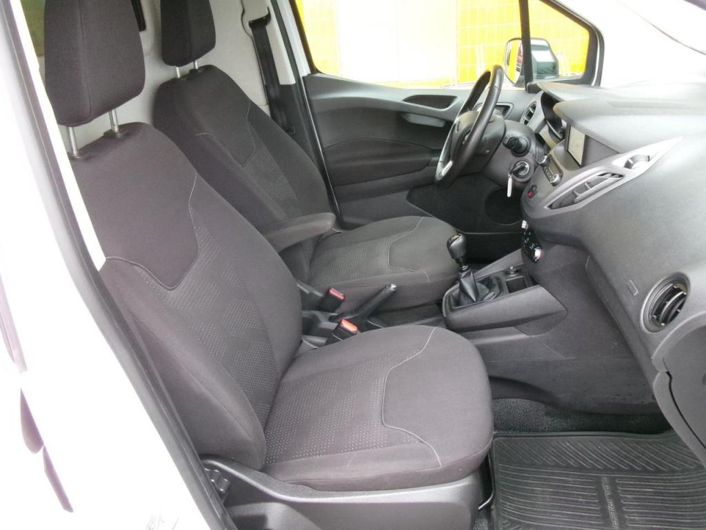 Ford Courier 1.5 tdci airco, cr.contr navi, schuifd. tr.h.