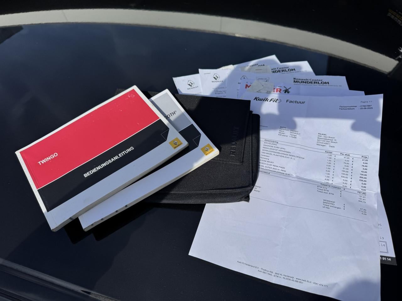 Renault Twingo 1.2 16V 3DRS 2010 Zwart Airco Apk Nap