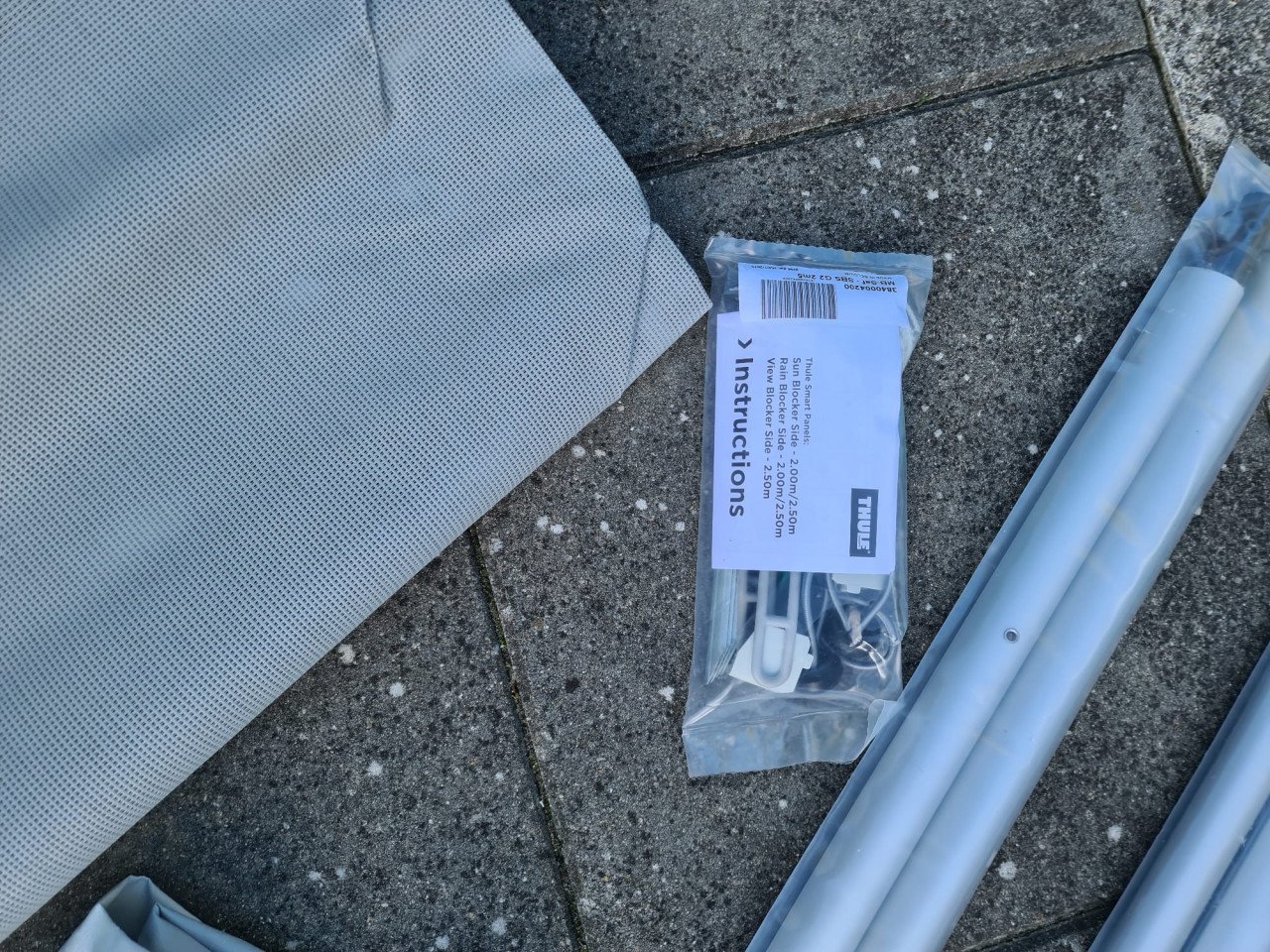 1 Thule View Blocker Side G2 zijwand + Sun Blocker Side G2 zijwand
