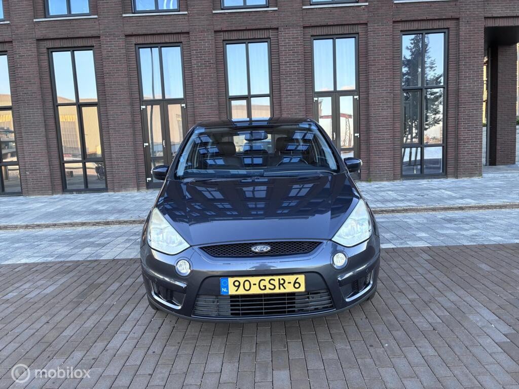 Ford S-Max 2.0 Titanium km192.477 Nap Navi Clima PDC BJ2008