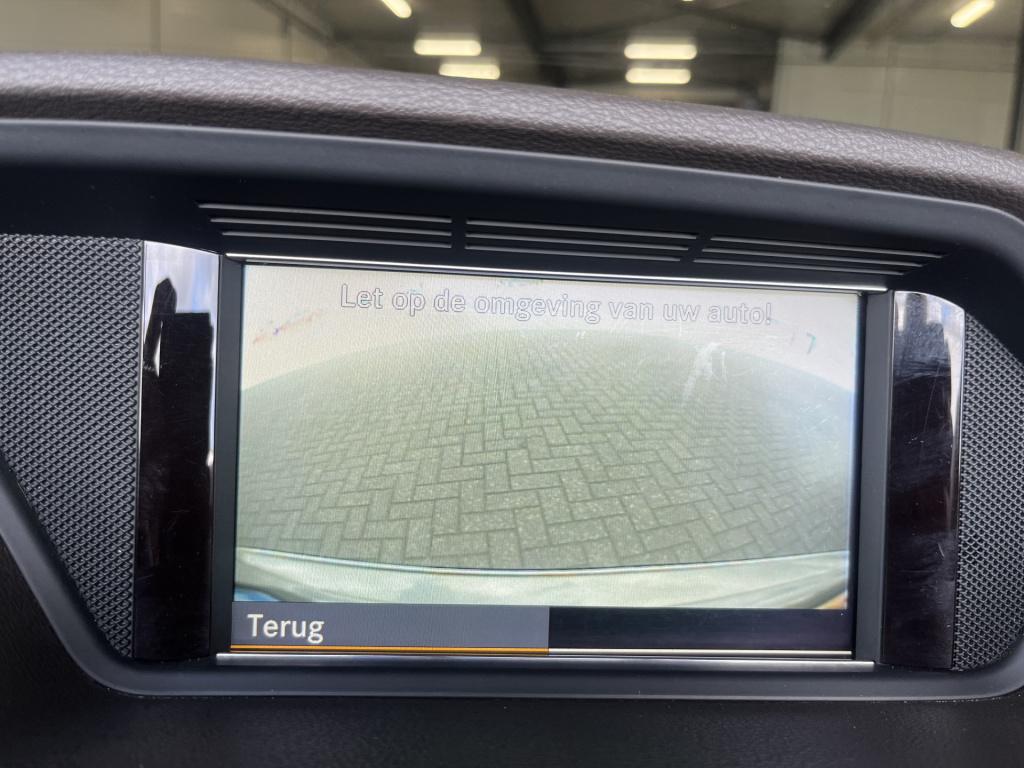 Mercedes-Benz E-Klasse cabrio 300 cgi elegance 118 dkm zeer mooie cabrio