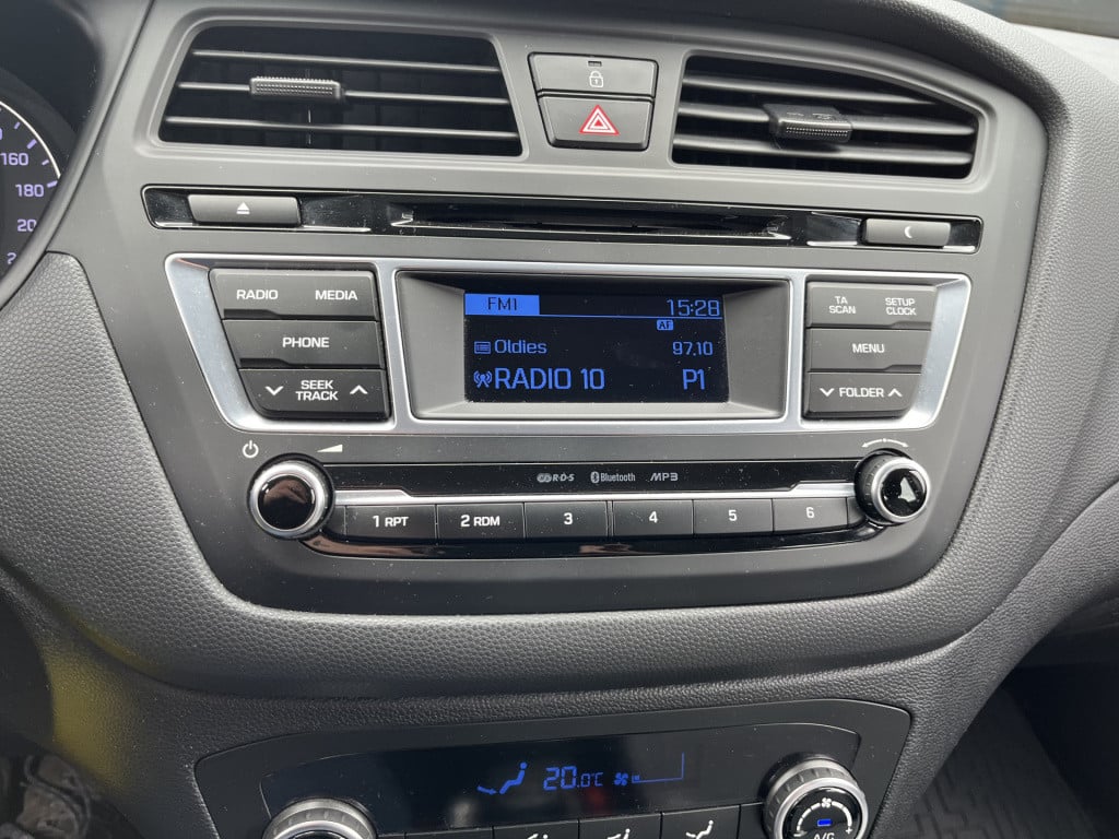 Hyundai I 20 1.2 hp i-motion premium 42 dkm
