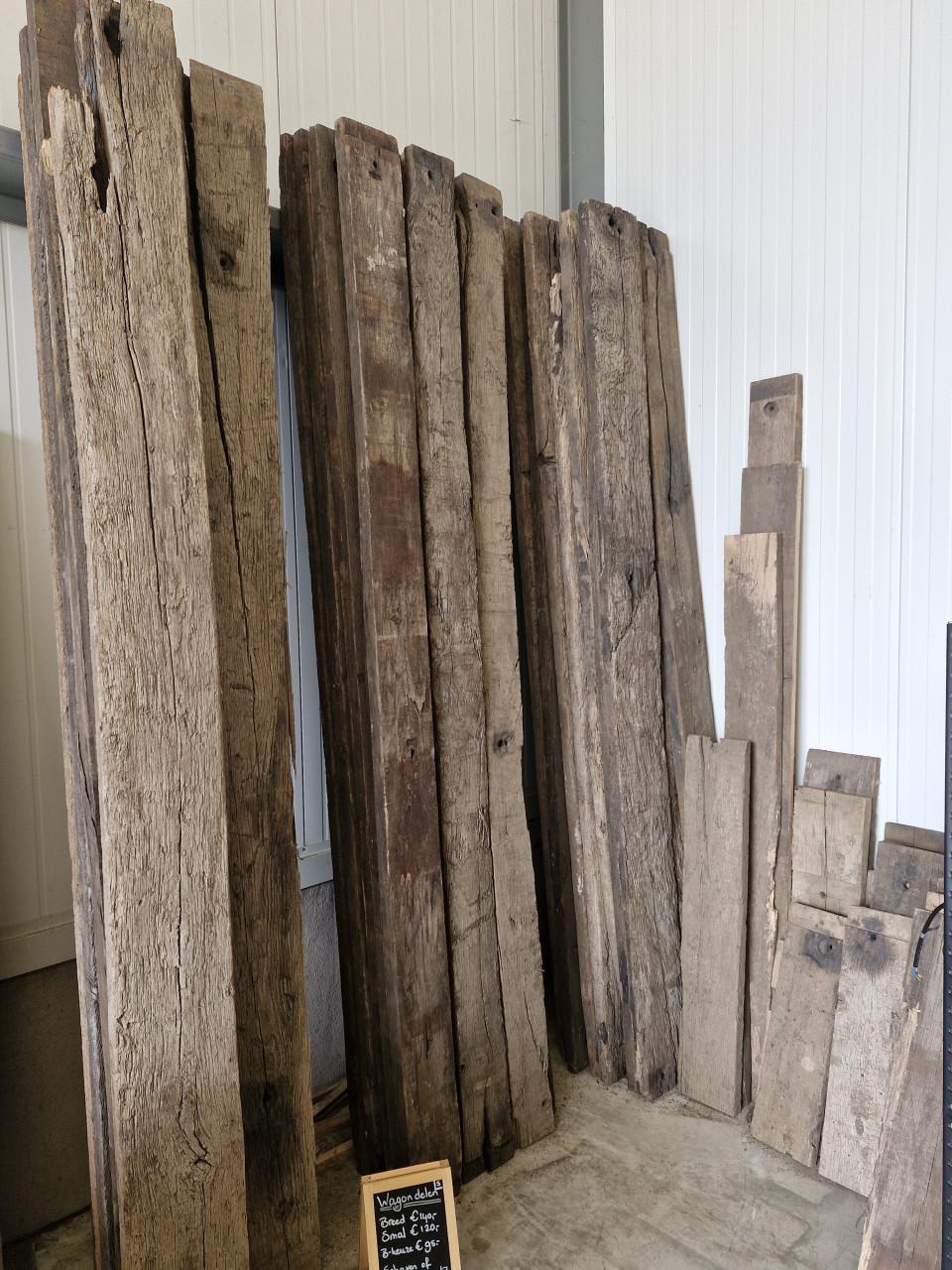 Mooi Meubelhout, decoratief hout, tafels op maat, wagondelen enz