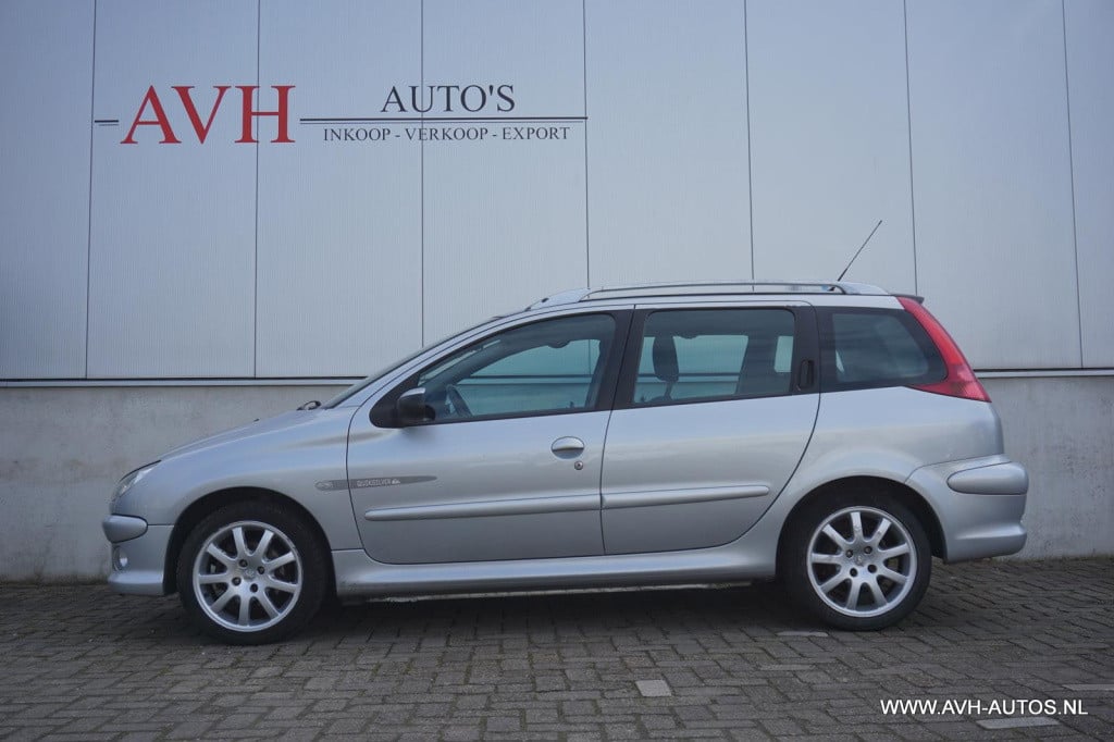 Peugeot 206 sw 1.6-16v quiksilver